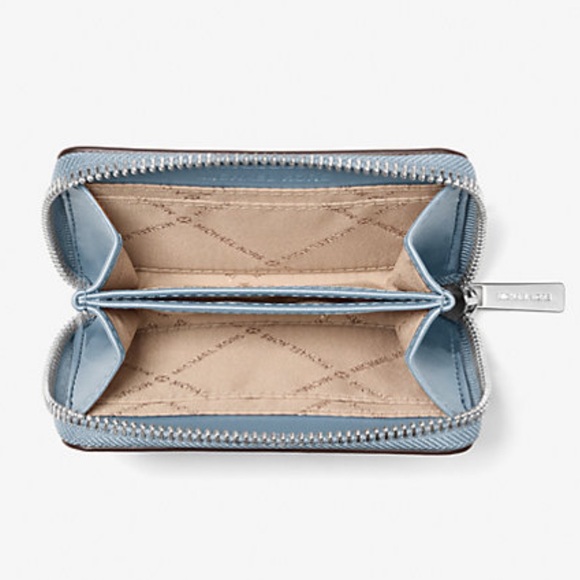 NWT Michael Kors jet set travel compact wallet - Picture 2 of 10